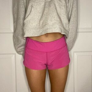 Size 4 sonic pink speed ups- Lululemon